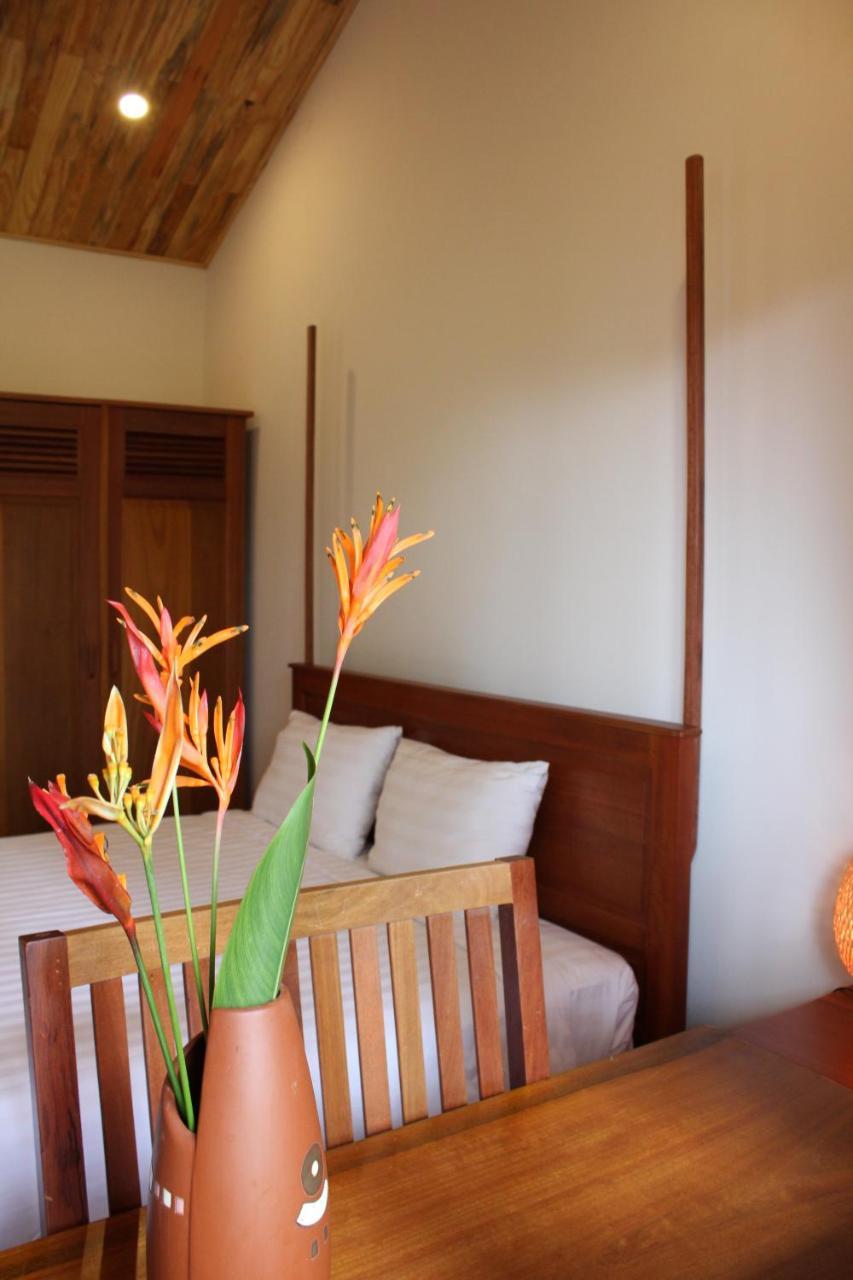 Sam Ong Lang Homestay Дуонг-Донг Экстерьер фото