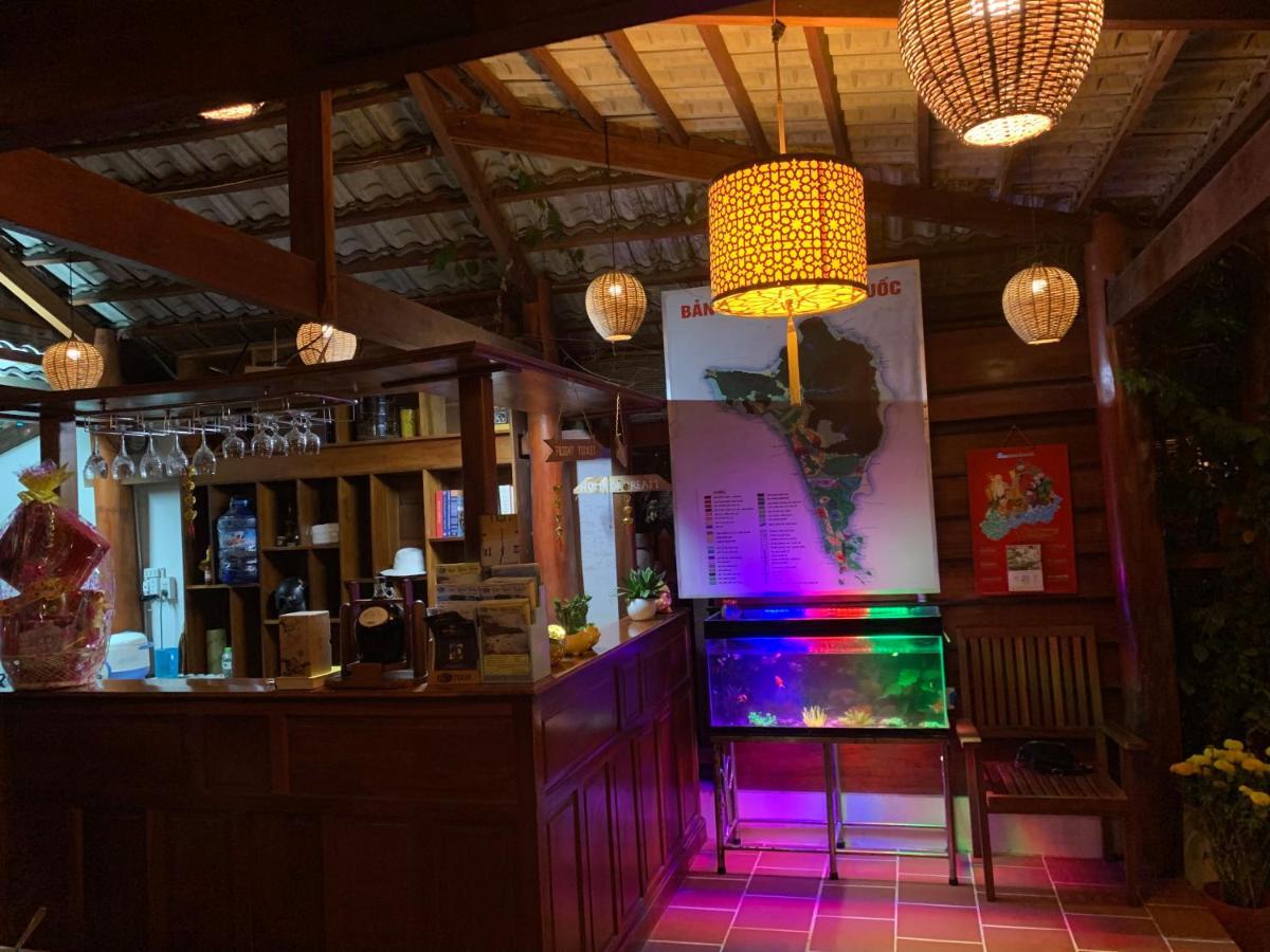 Sam Ong Lang Homestay Дуонг-Донг Экстерьер фото